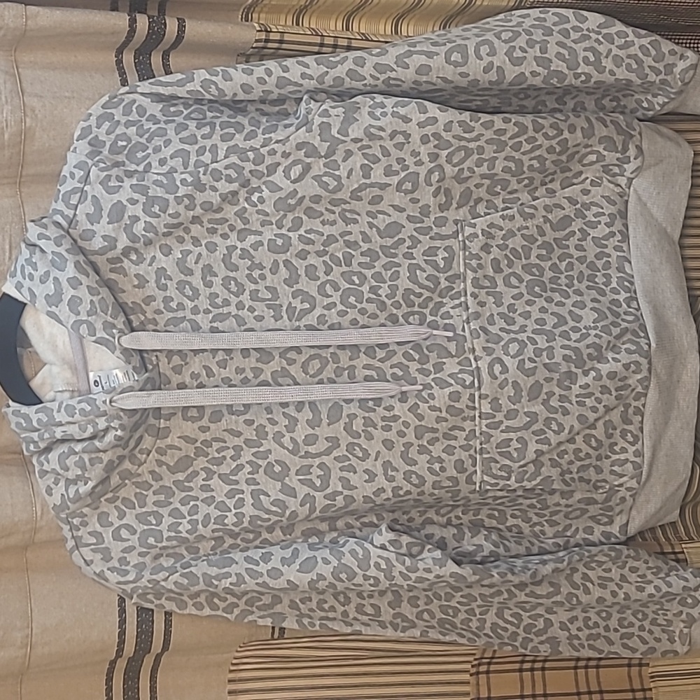 Womans 90-degree by reflex hoodie